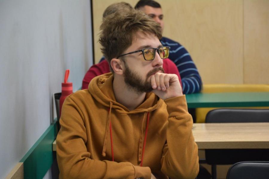 Программа для тех, кто стремится к личностному и профессиональному росту.