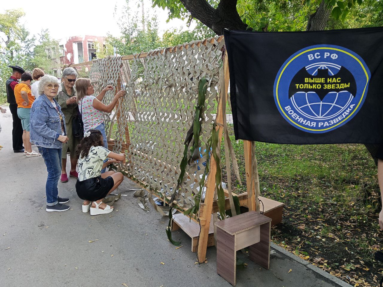 В городском парке культуры и отдыха продолжают работать площадки.