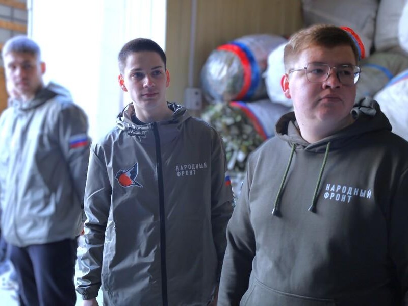 Студенты Академии приняли участие в формировании гуманитарной колонны ко Дню Победы.