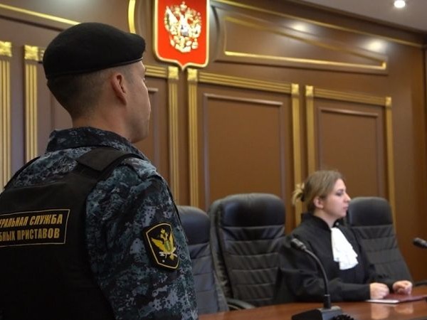 За нарушение установленного порядка в суде житель Романовского района привлечен к административной ответственности.