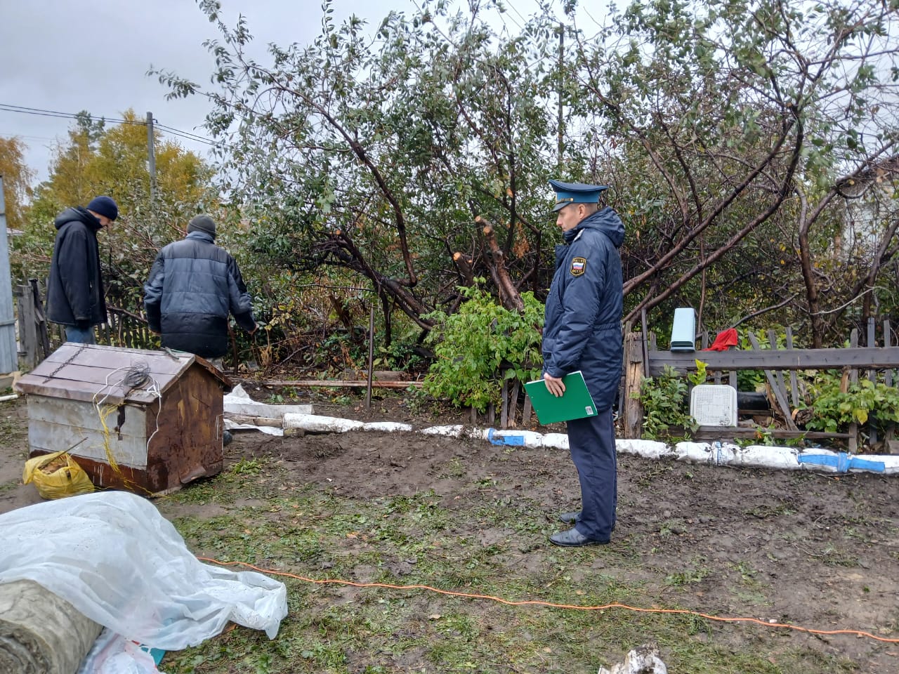 Под контролем судебных приставов обеспечен доступ к теплотрассе для ремонта системы отопления.