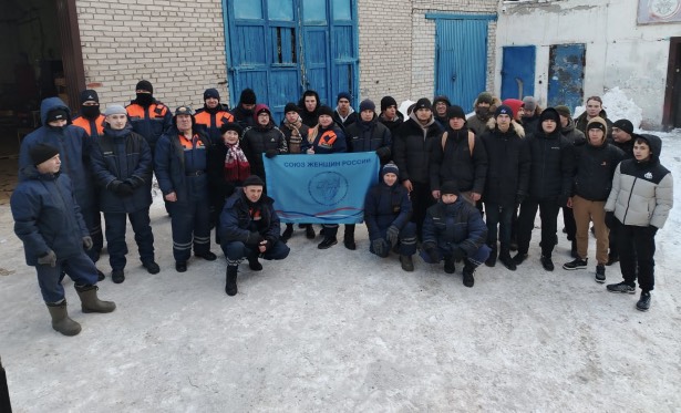 Совет женщин  Славгорода выражает огромную благодарность всем добровольным помощникам в сборе 23-его гуманитарного конвоя в рамках акции краевого отделения Союза женщин России "Материнское тепло солдату - к Дню защитника Отечества.