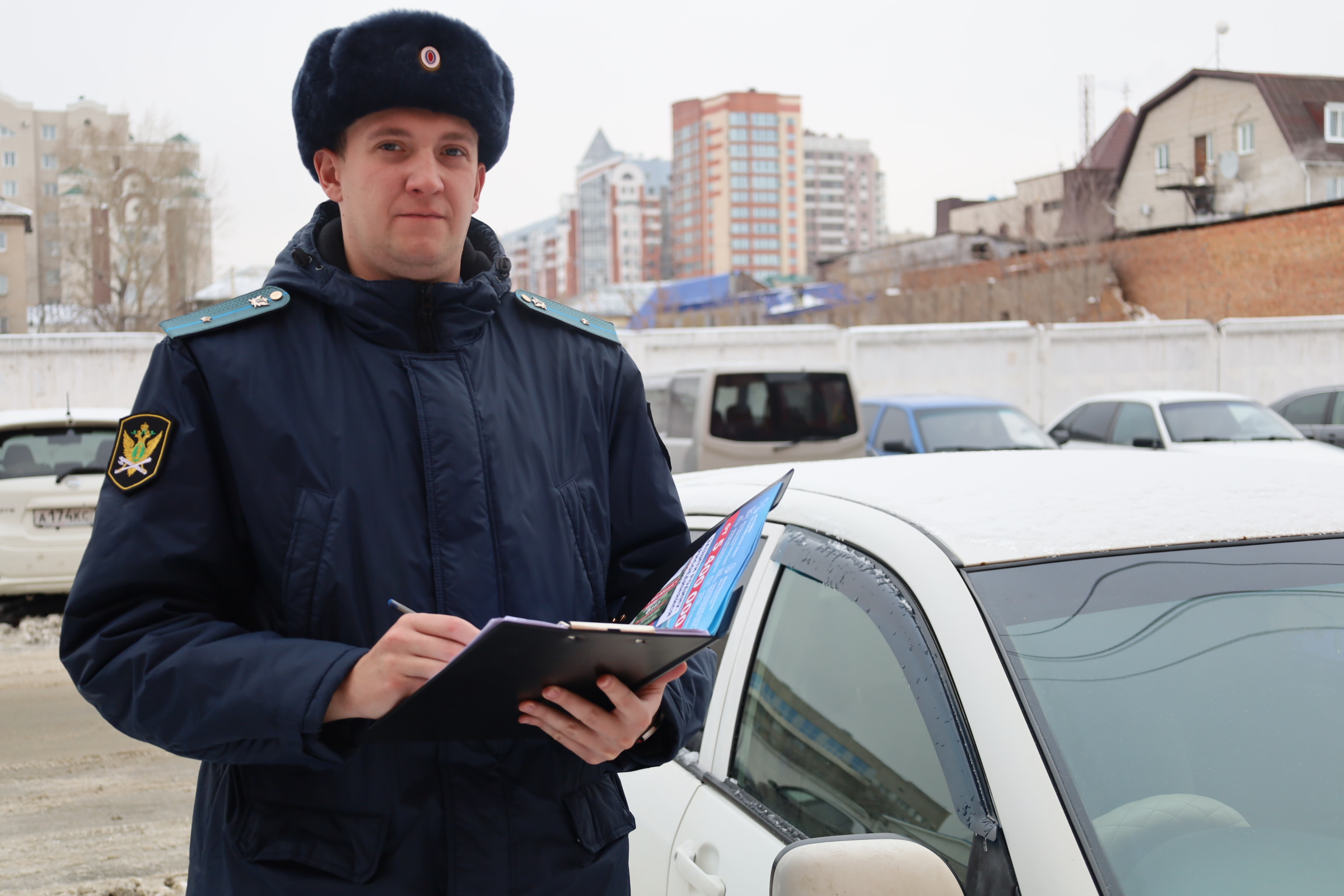 Оплата на месте: должница погасила все долги, чтобы избежать ареста авто.