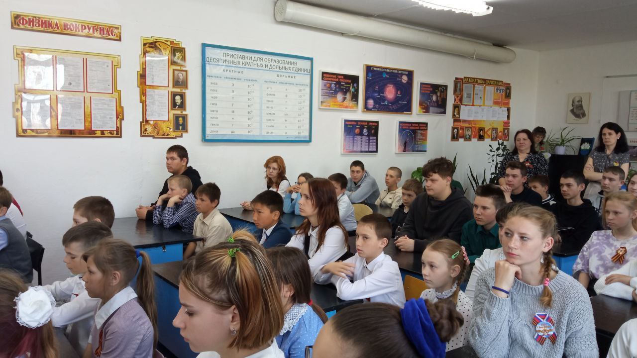8 мая прошла встреча в МБОУ «Нововознесенская СОШ» среди 4-10 классов с инспектором по делам несовершеннолетних.