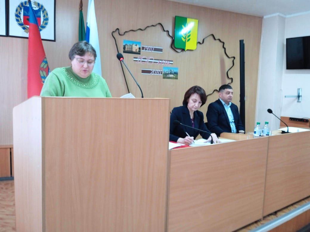 Сегодня, 20 февраля, в Славгороде состоялась очередная тридцать третья сессия Славгородского городского Собрания депутатов Алтайского края седьмого созыва.