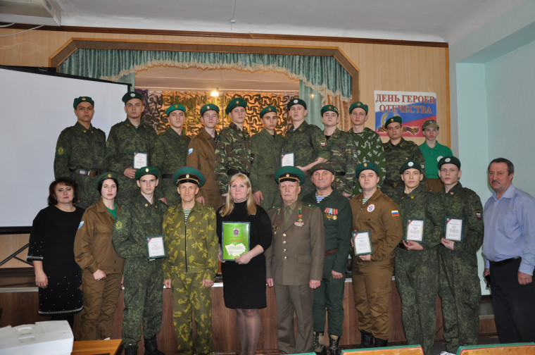 Курсанты военно-патриотического клуба «Русские витязи»  приняли присягу.